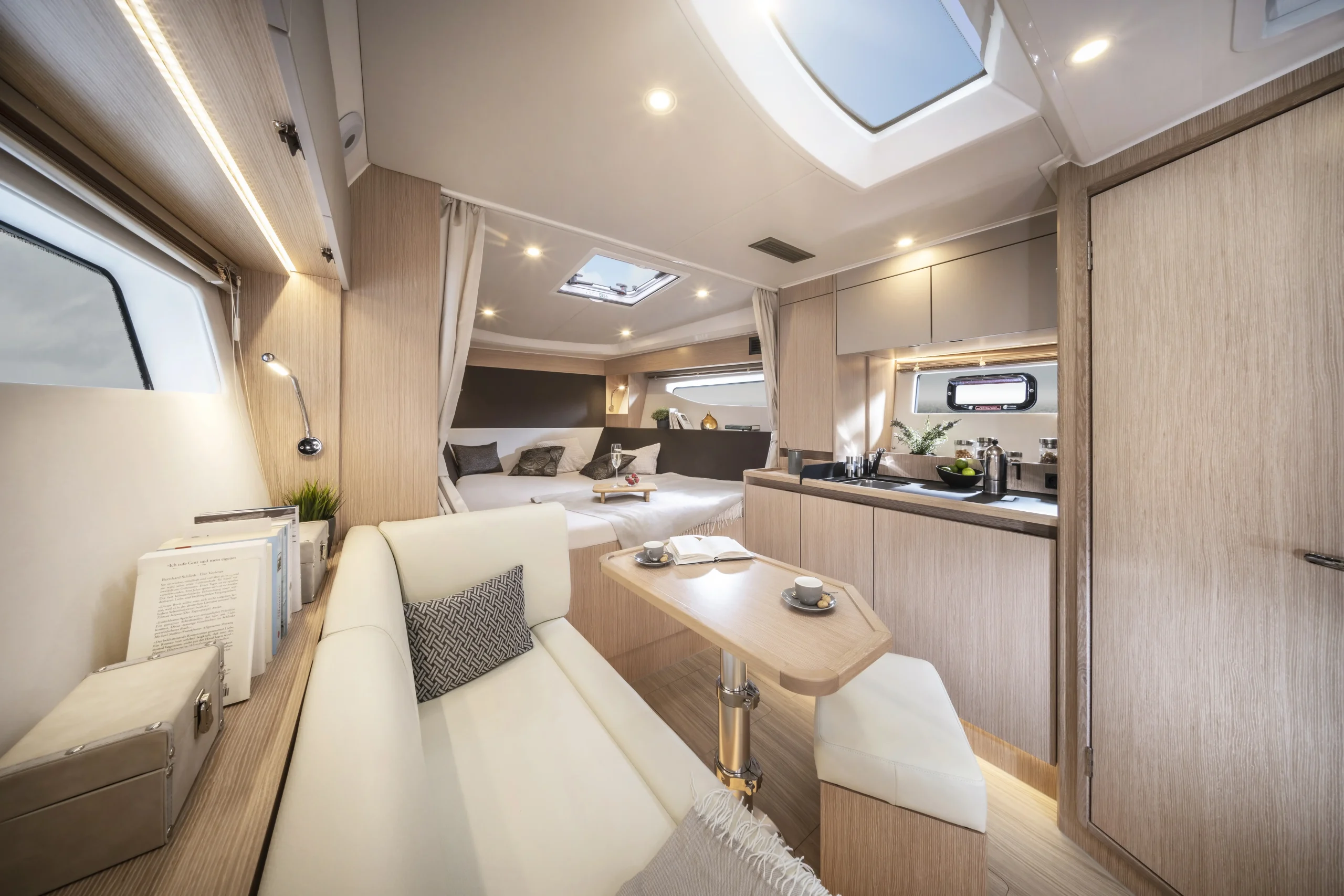 vente-bateau-moteur-bavaria-gamme-sr33_7
