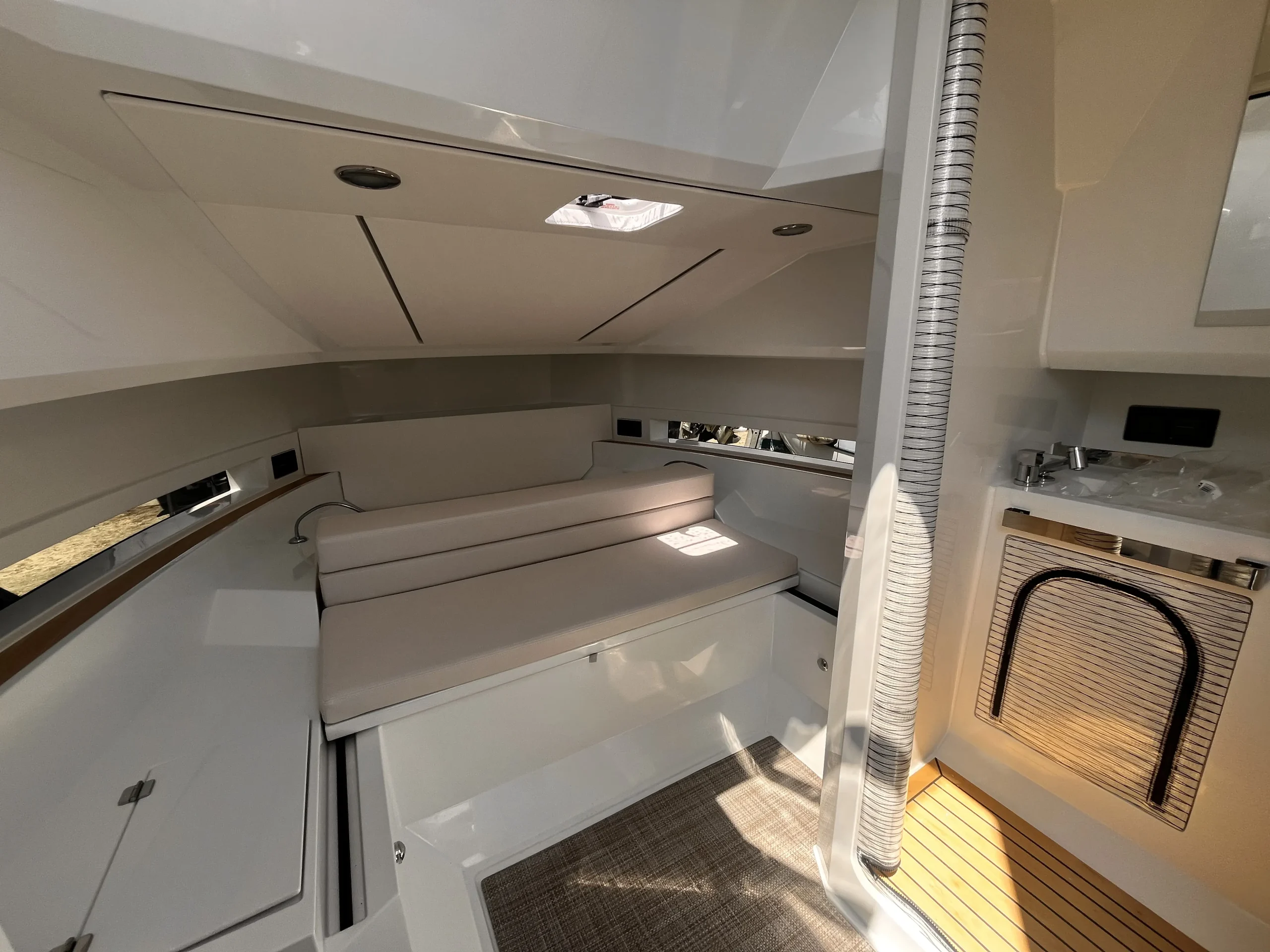 bateau-d32-stock-2025-mediterranée_9