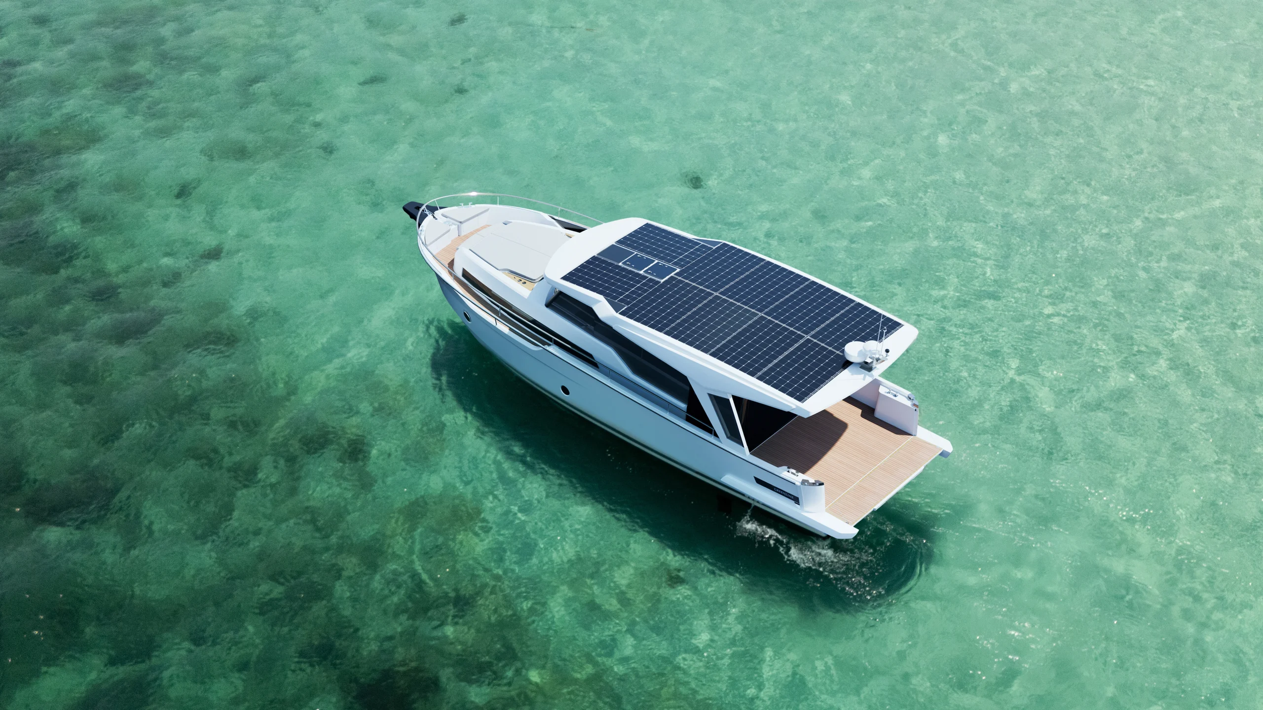 bateau-moteur-greenline-42_8