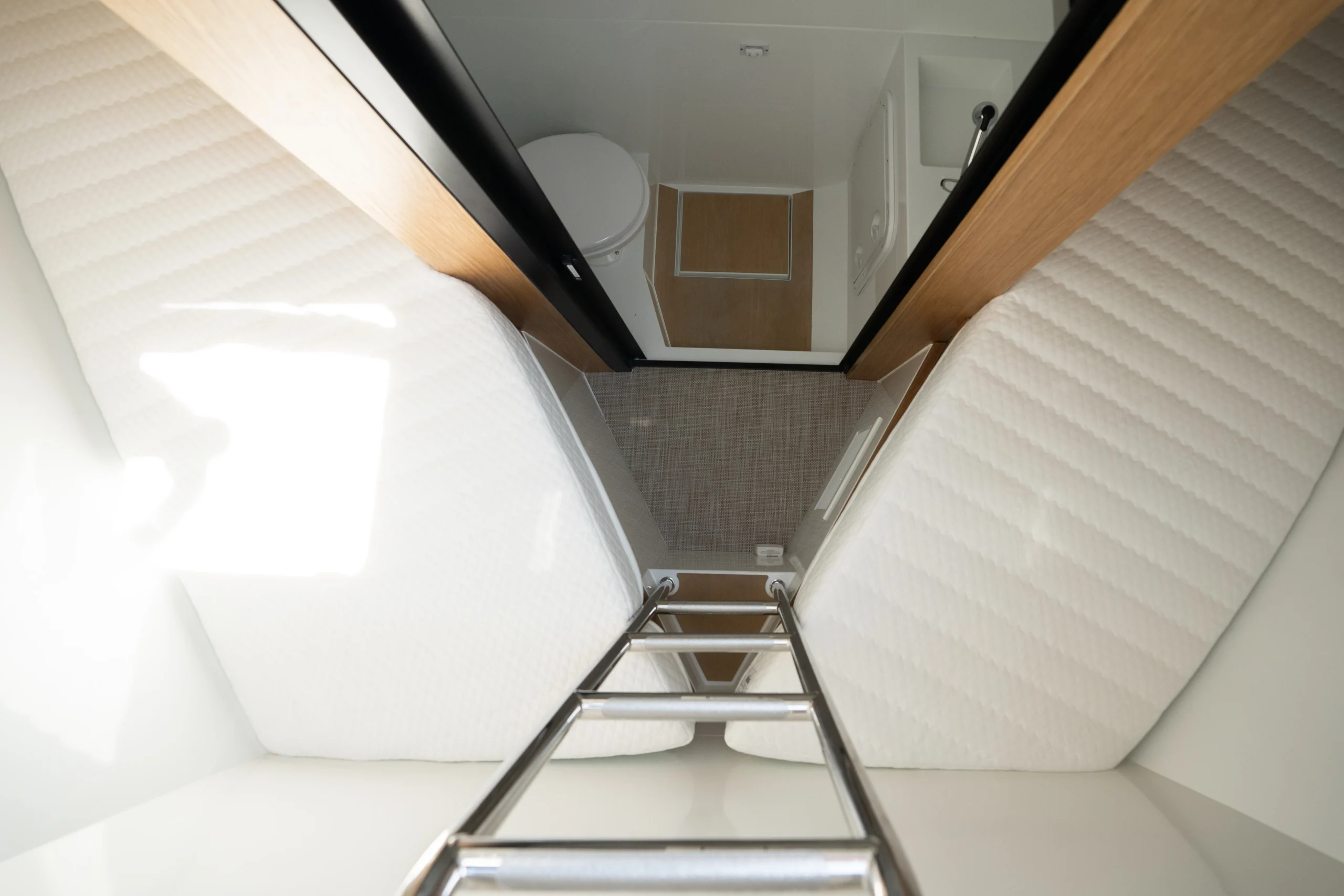 bateau-moteur-horsbord-deantonio-d60_46