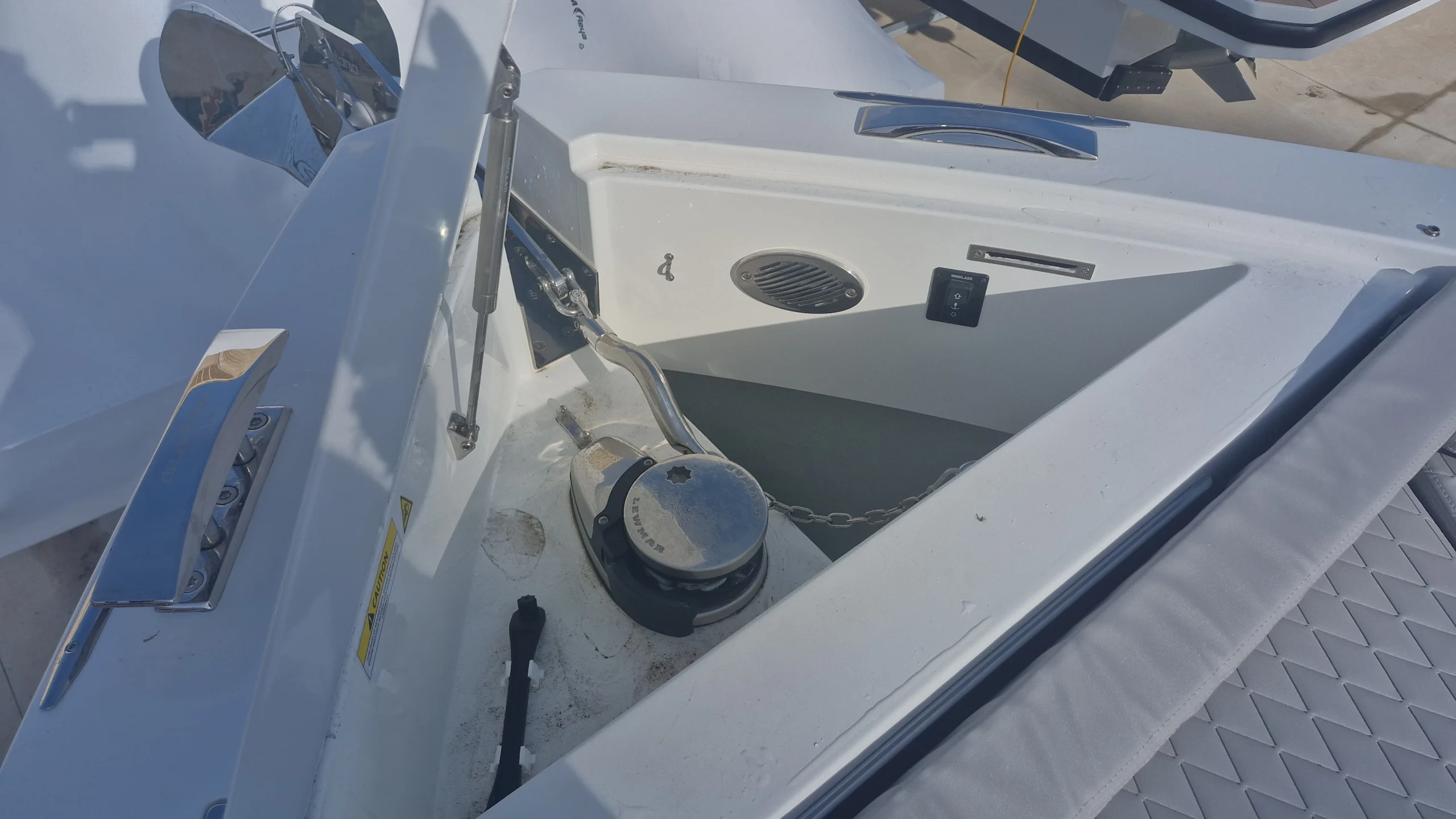 bateau-de-antonio-D29-10020-2026