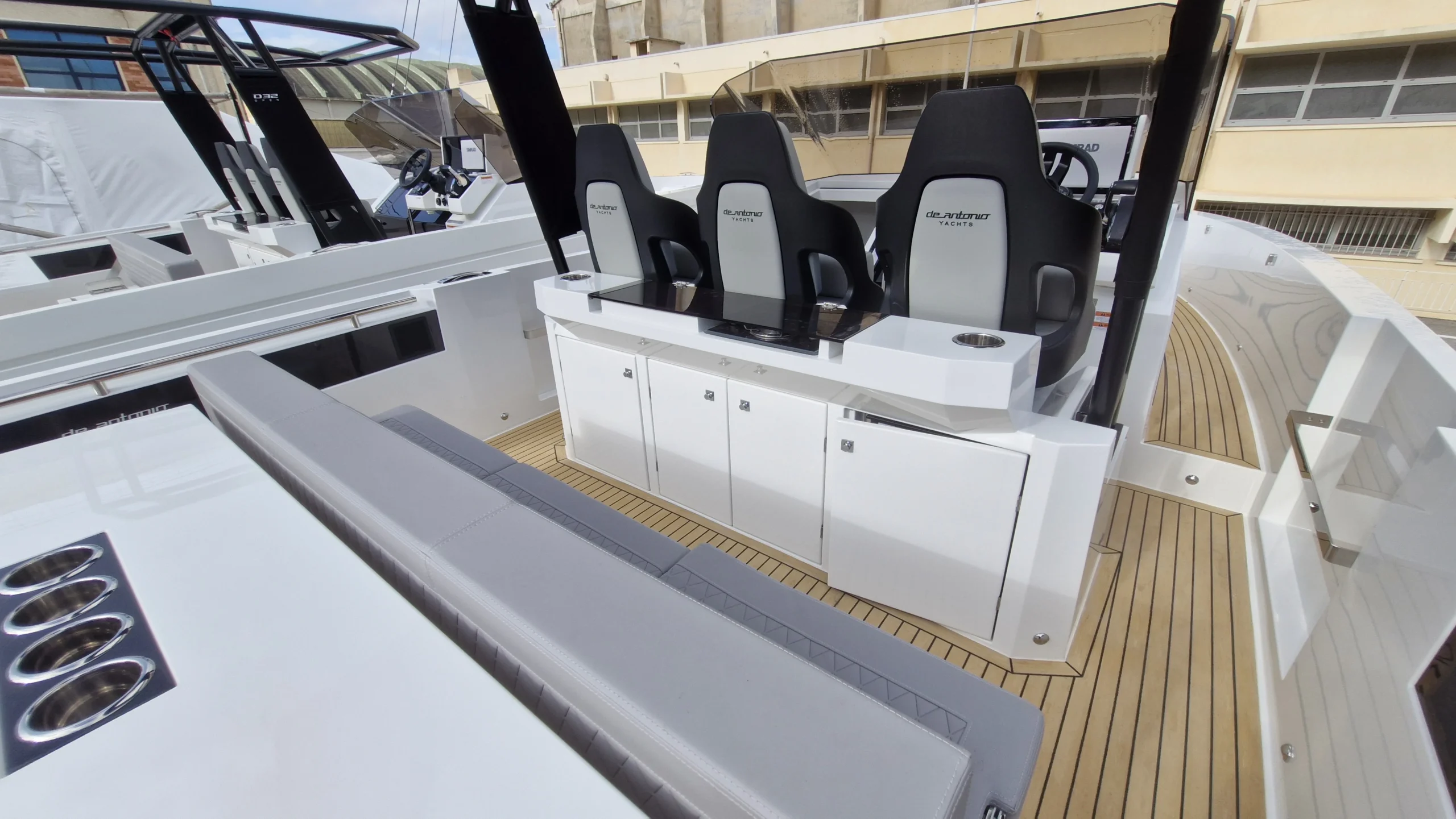 bateau-de-antonio-D32-28073-2026