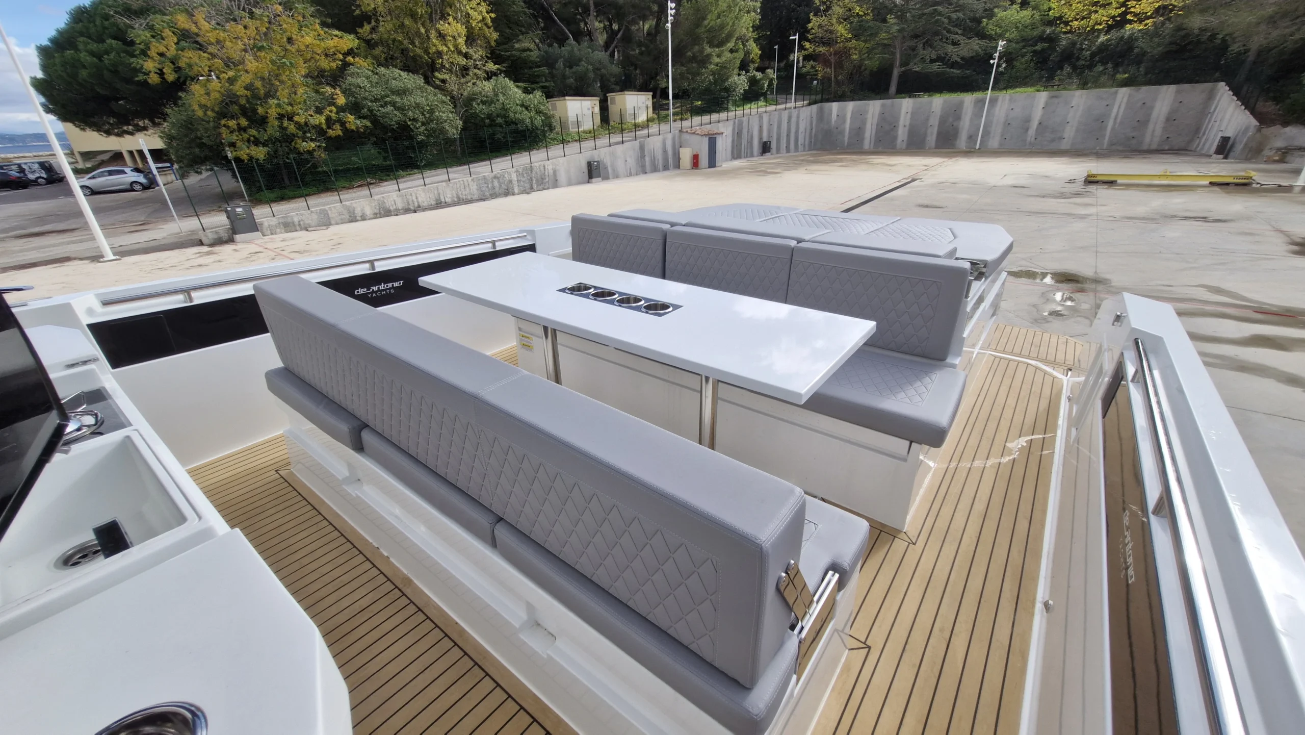bateau-de-antonio-D32-30073-2026