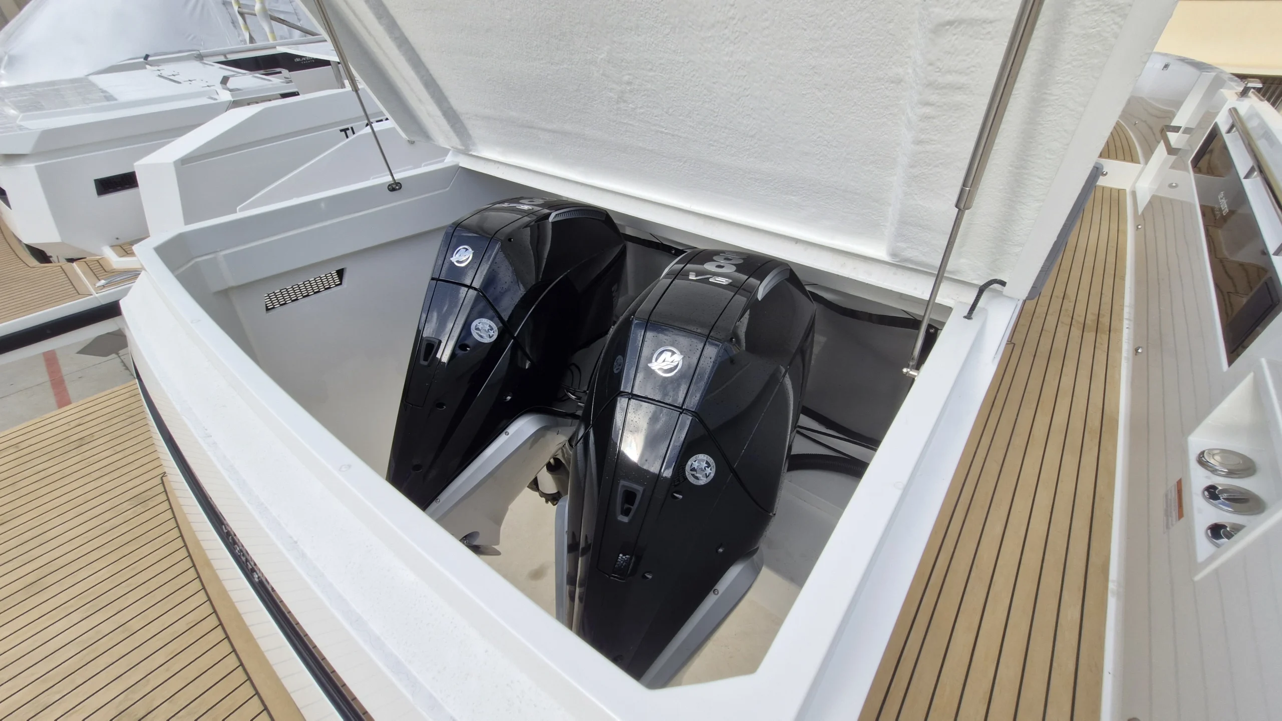 bateau-de-antonio-D32-34073-2026