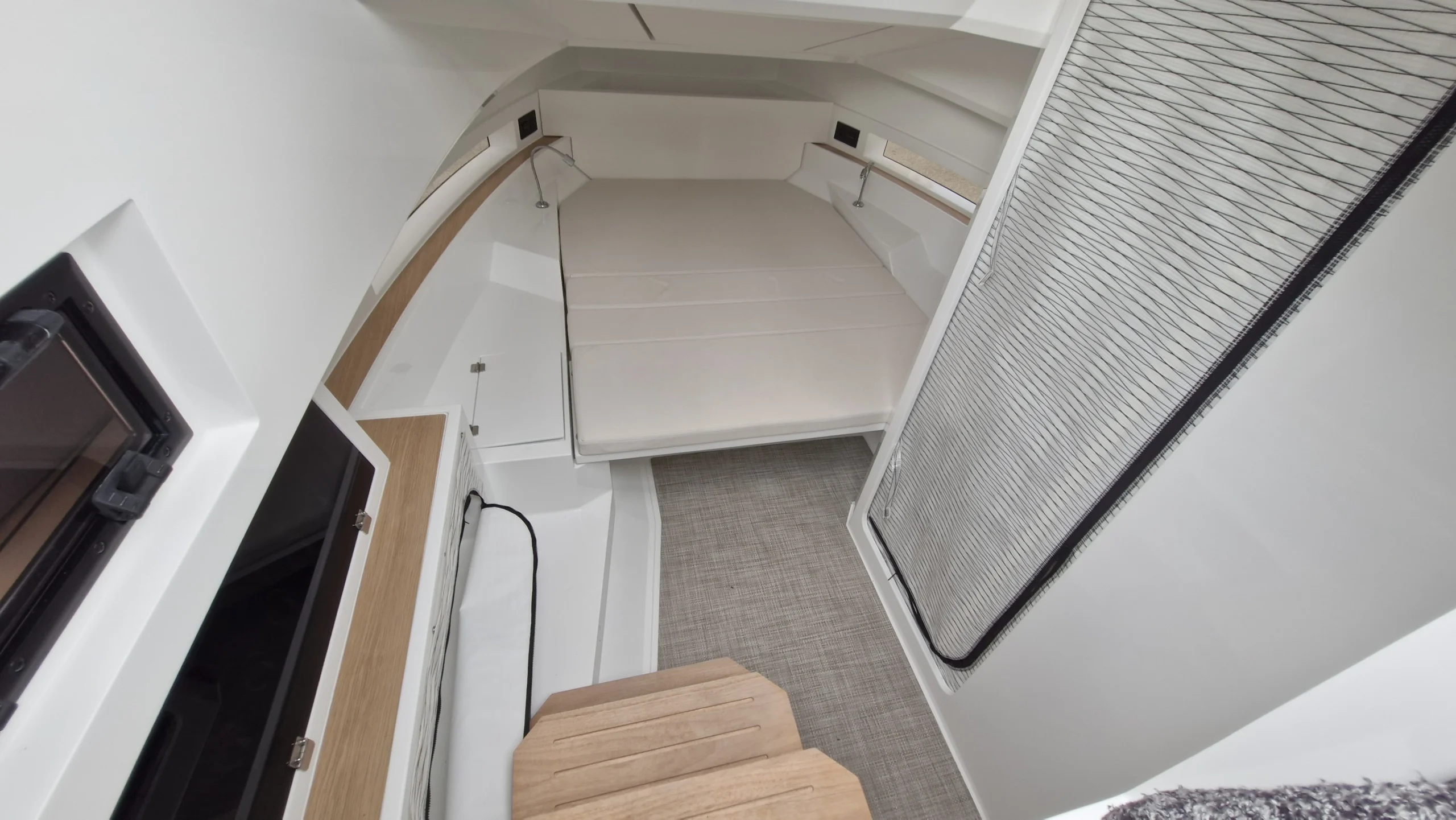 bateau-de-antonio-D32-8073-2026