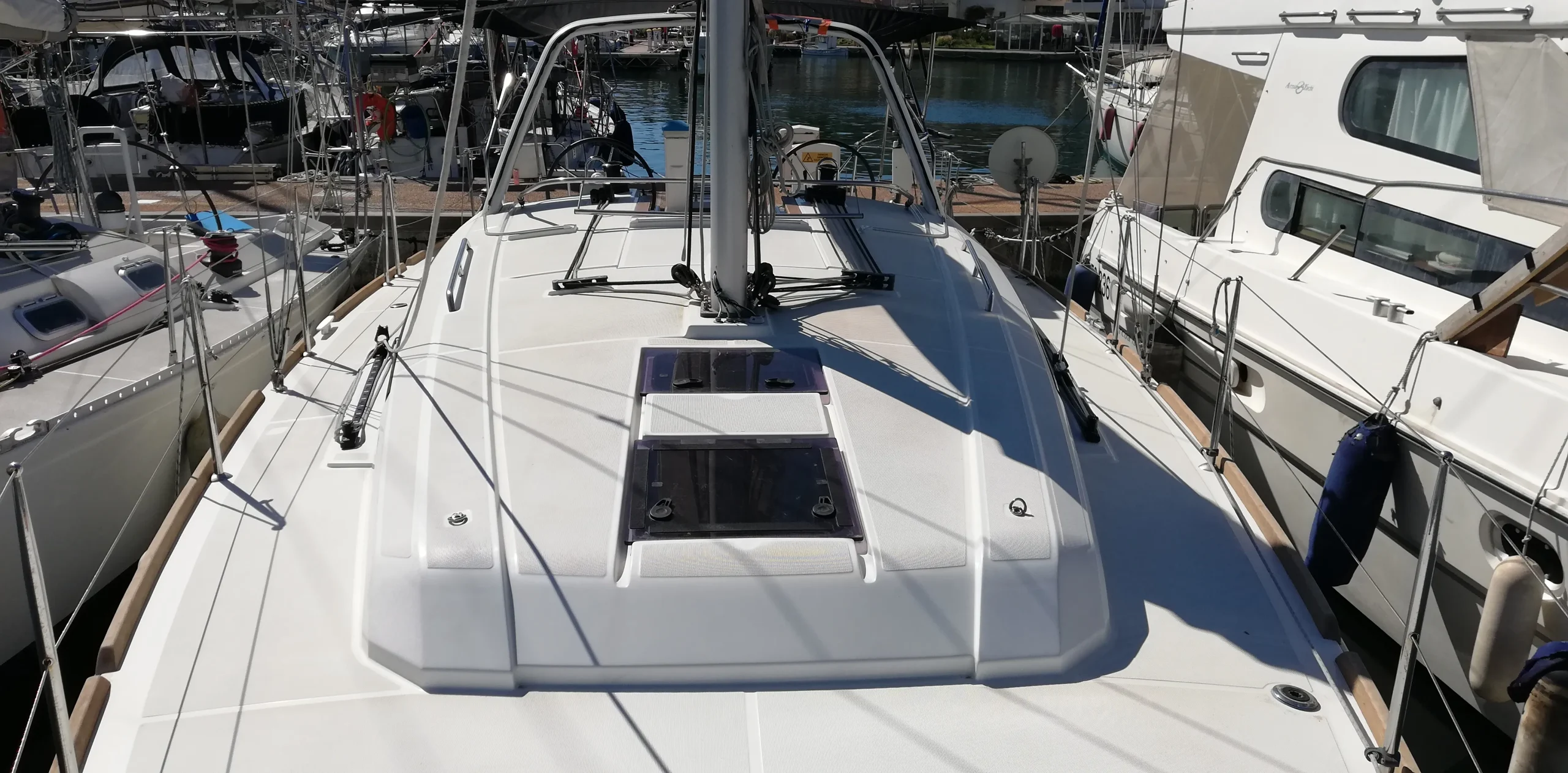 voilier-occasion-beneteau-oceanis-38.1_10