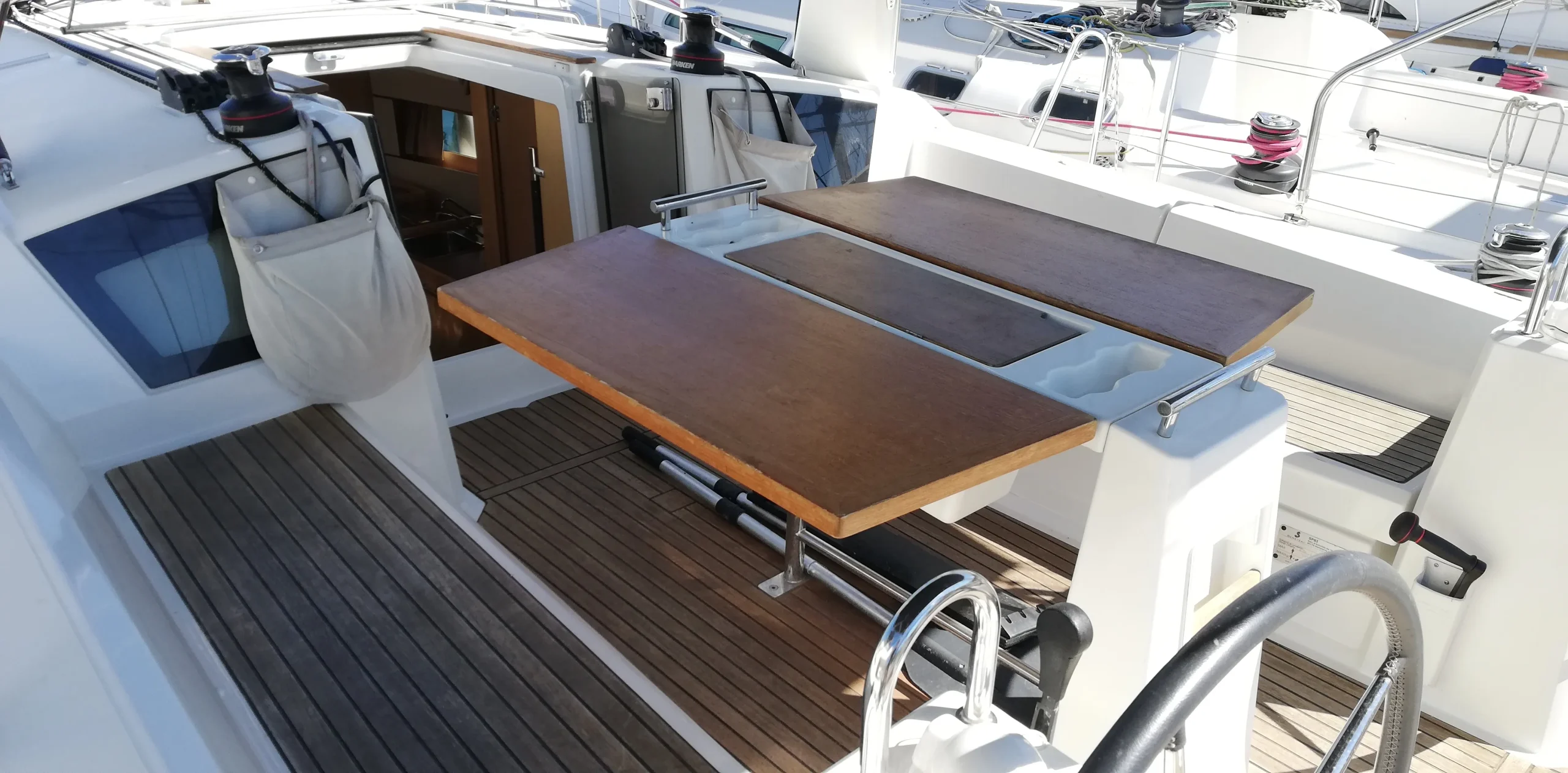 voilier-occasion-beneteau-oceanis-38.1_4