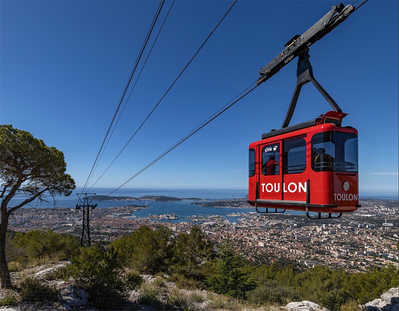 Telepherique-du-mont-Faron-Toulon-Roomiz-Conciergerie-83