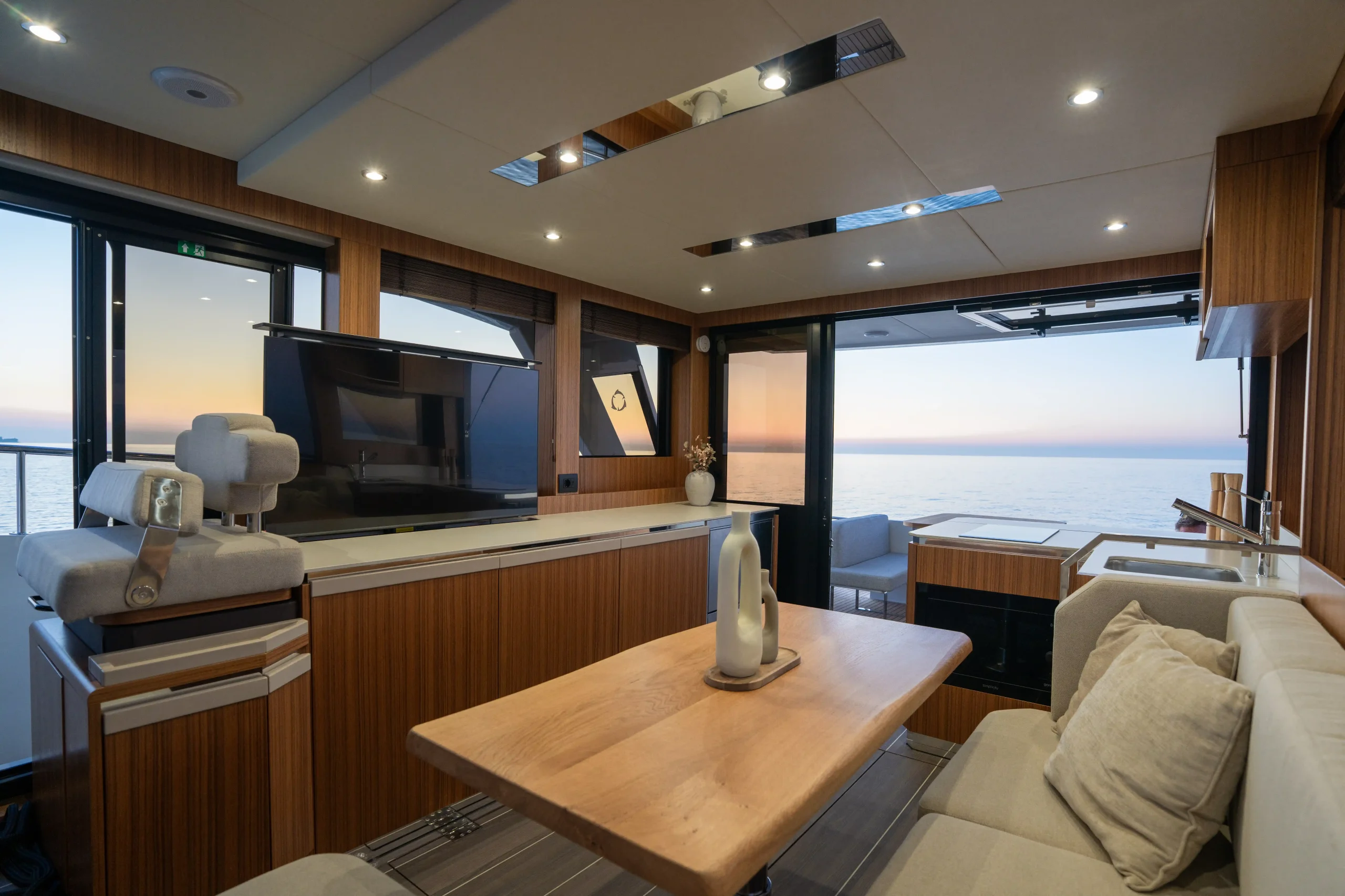 bateau-trawler-greenline-42-france_25