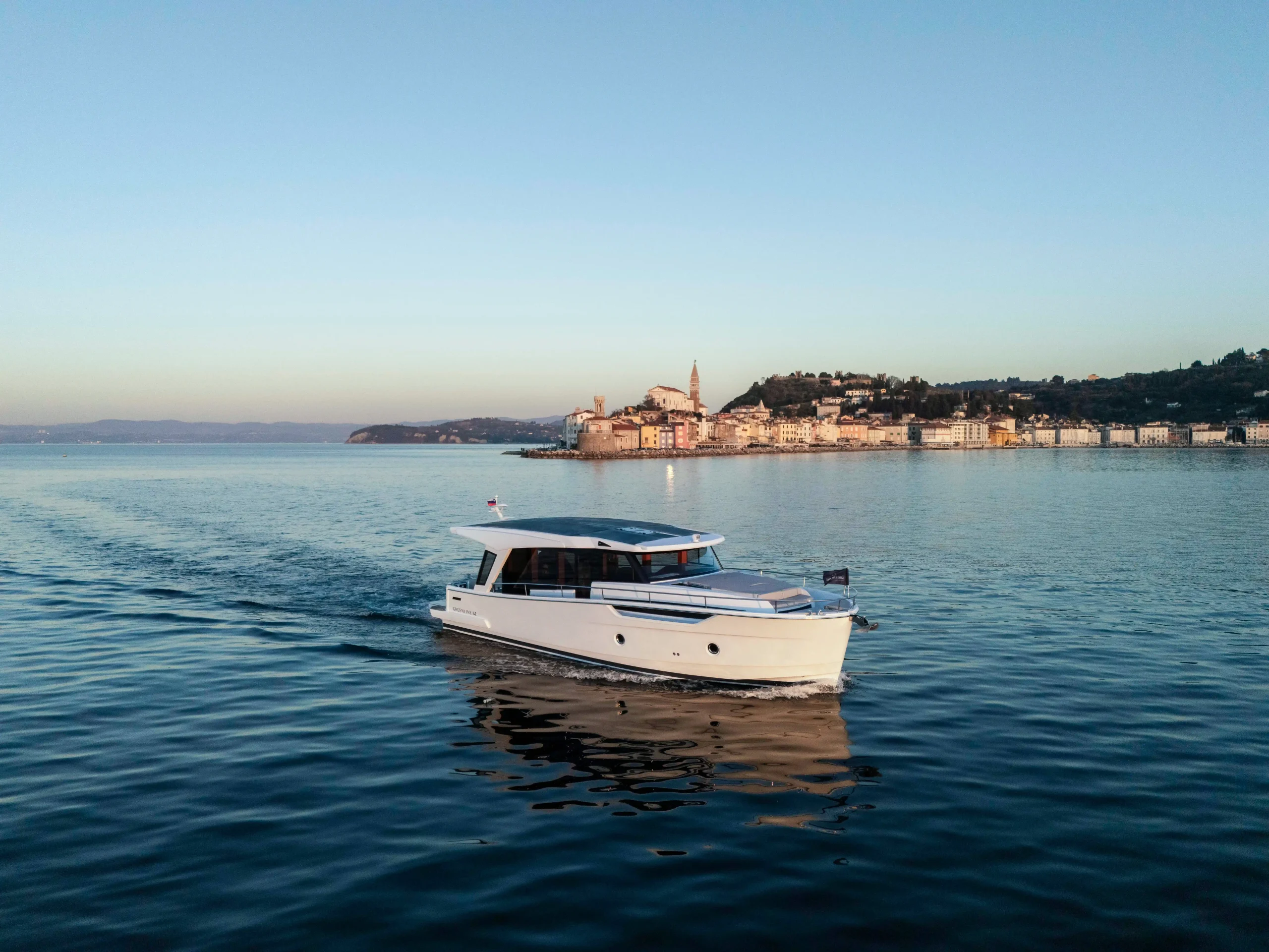 bateau-trawler-greenline-42-france_5