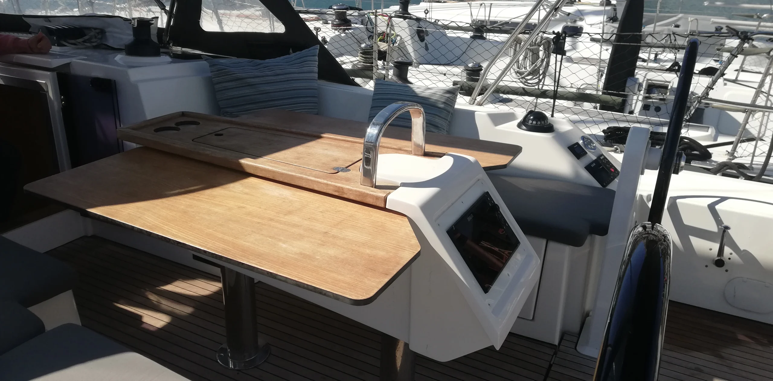 voilier-bavaria-c38-location-var_alaia (11)