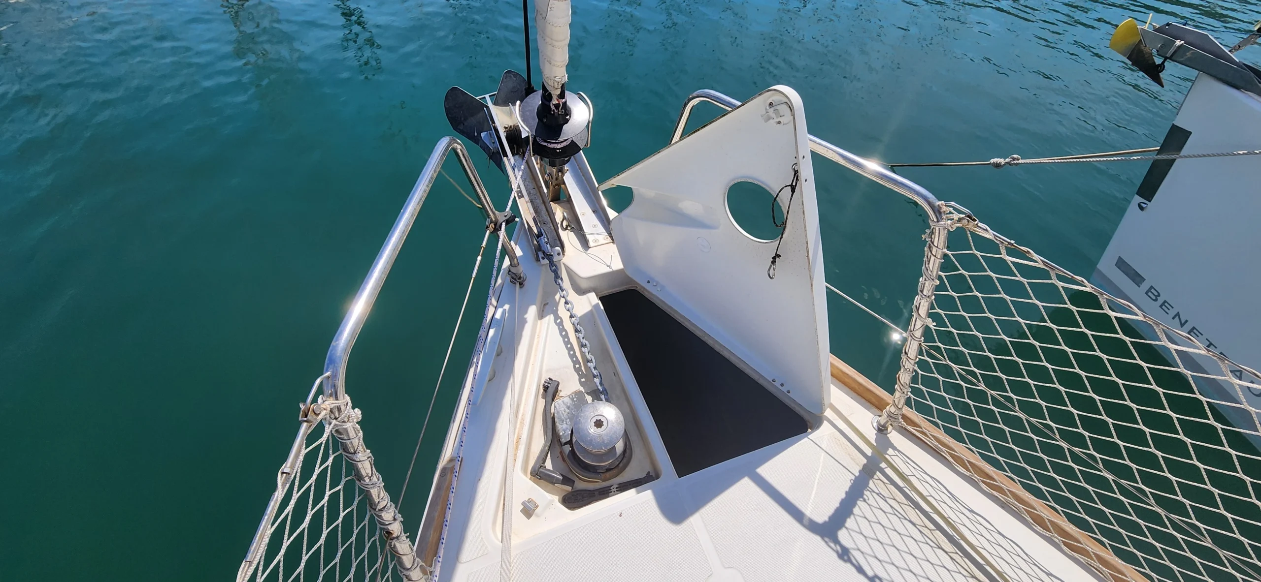 voilier-occasion-beneteau-oceanis-38-1-méditerranée_7