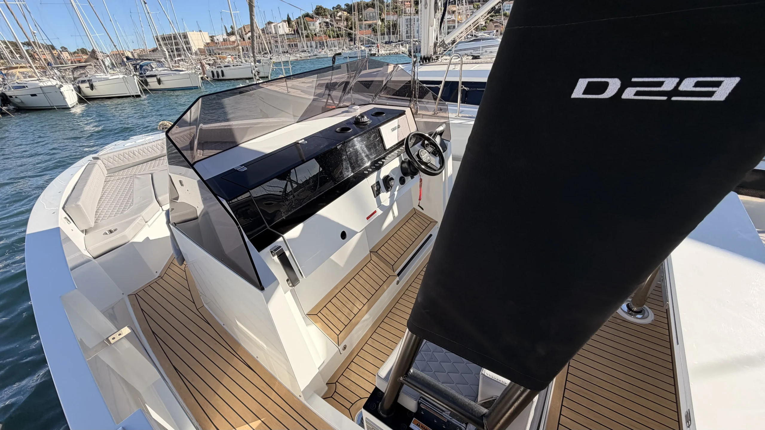de-antonio-d29-2026-dayboat_16