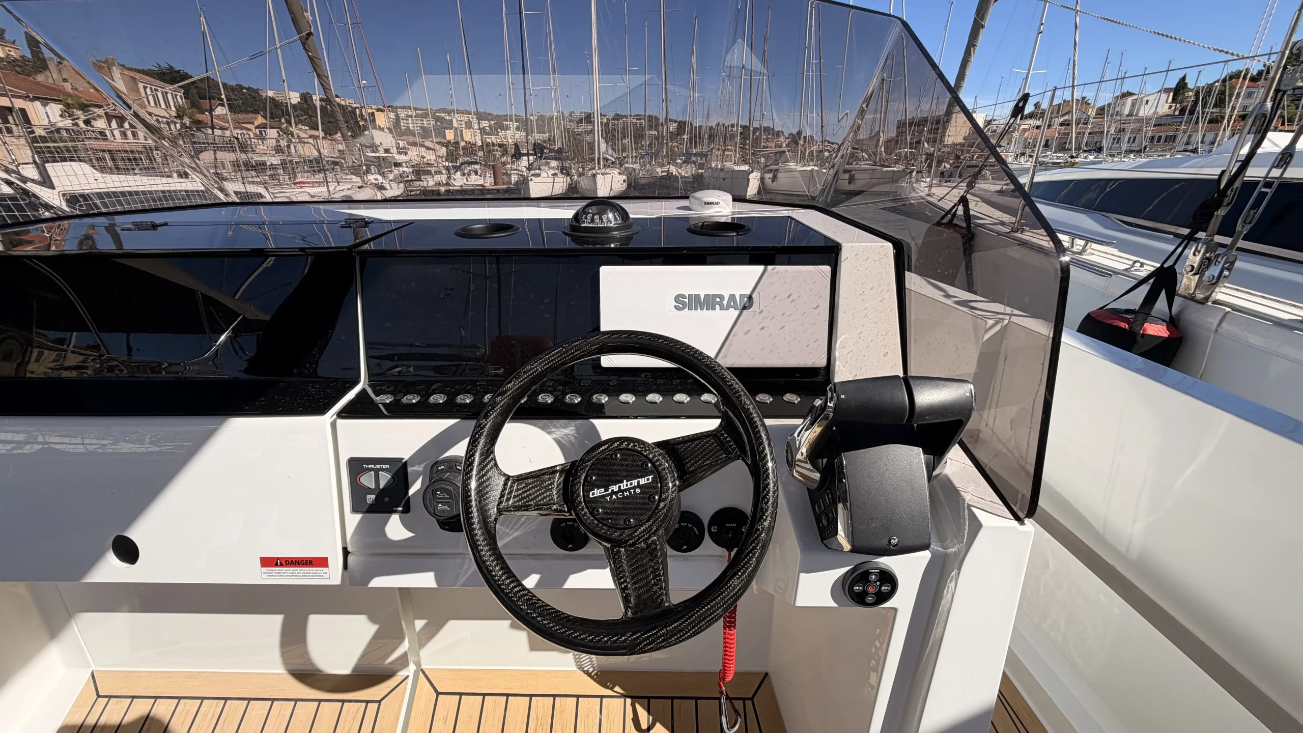 de-antonio-d29-2026-dayboat_37