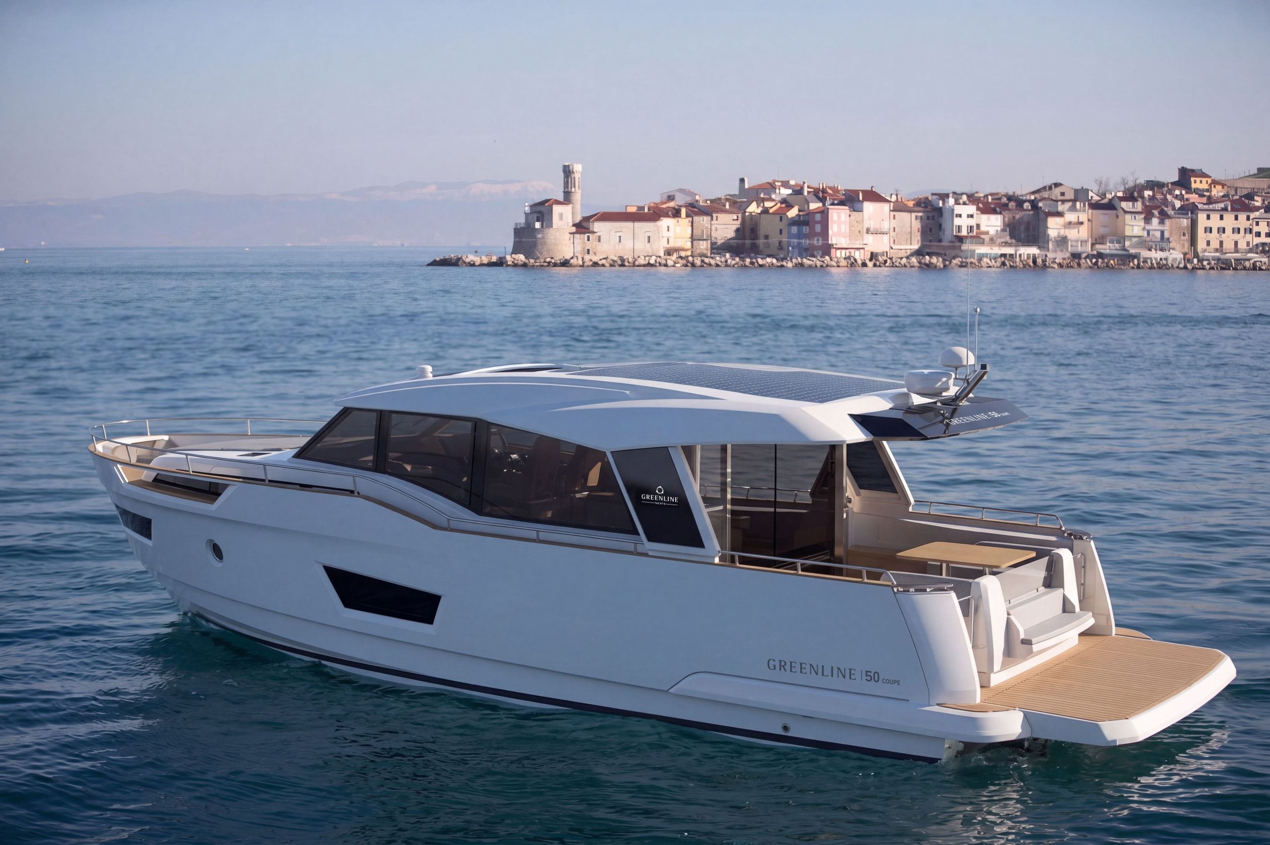 bateau-greenline-50-coupé-vedette_10