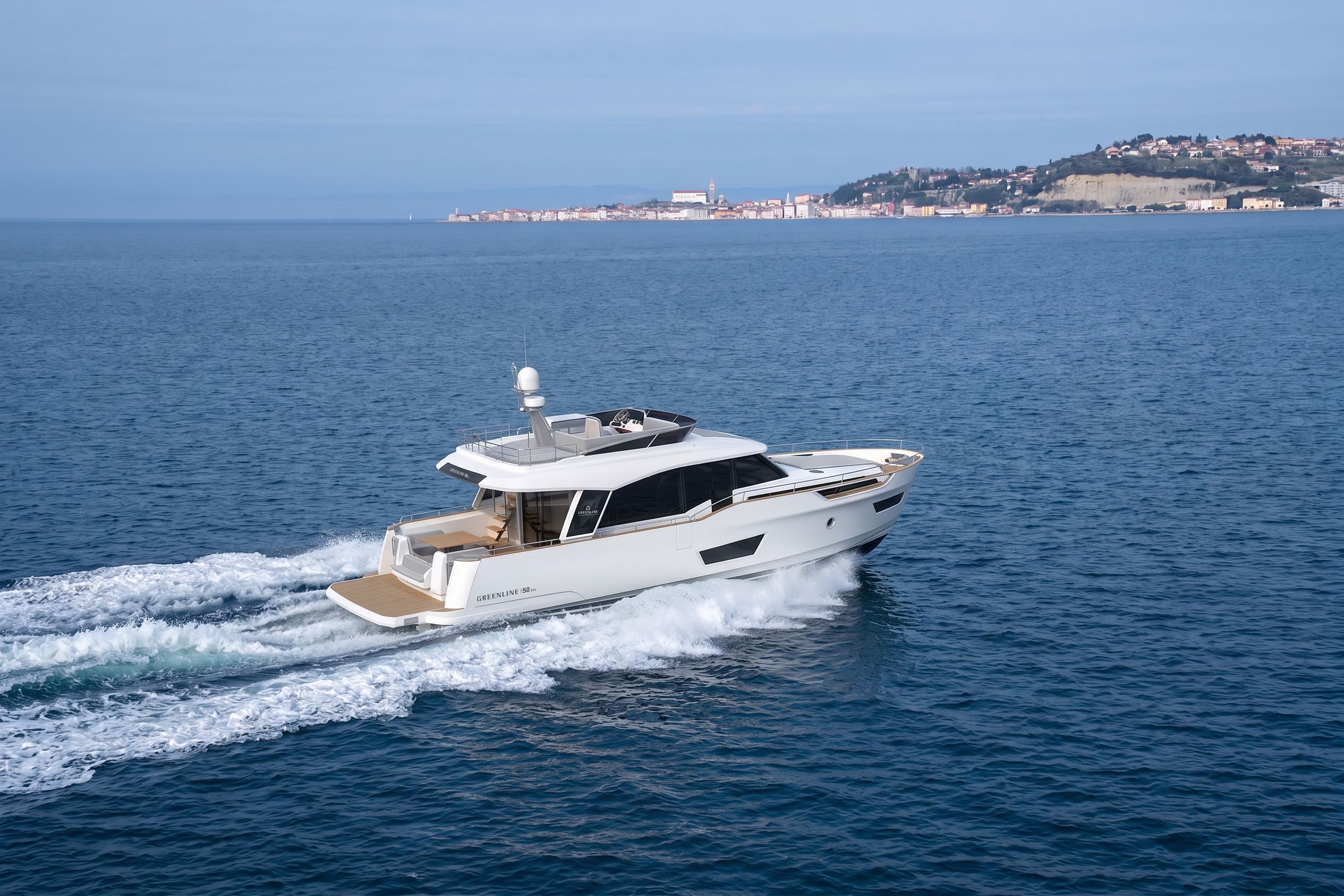 bateau-greenline-50-fly-vedette_12
