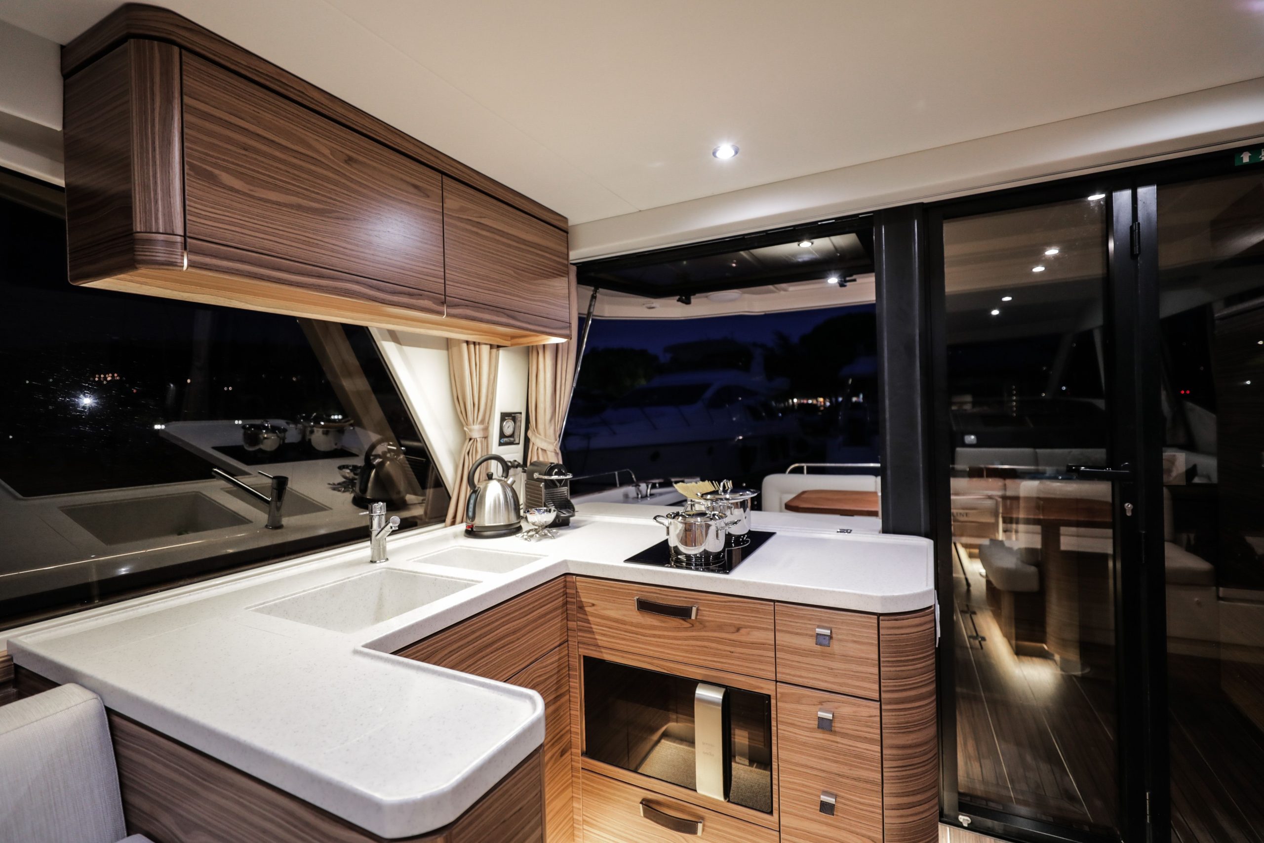 bateau-greenline-50-vedette_33