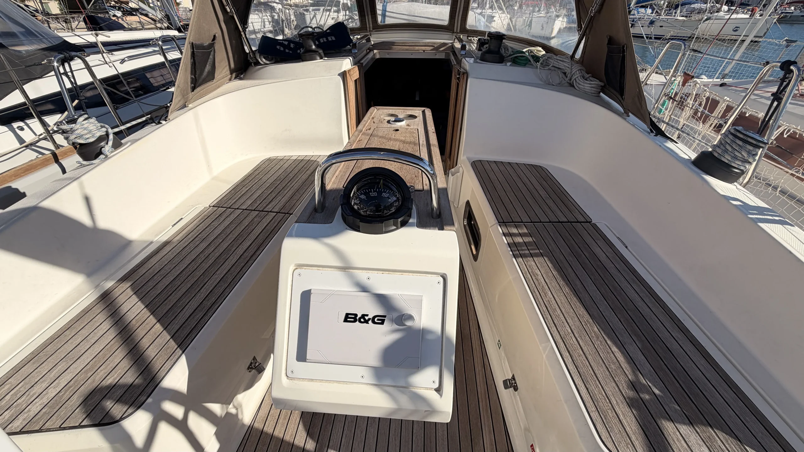 BAVARIA-37-Occasion-2018_10