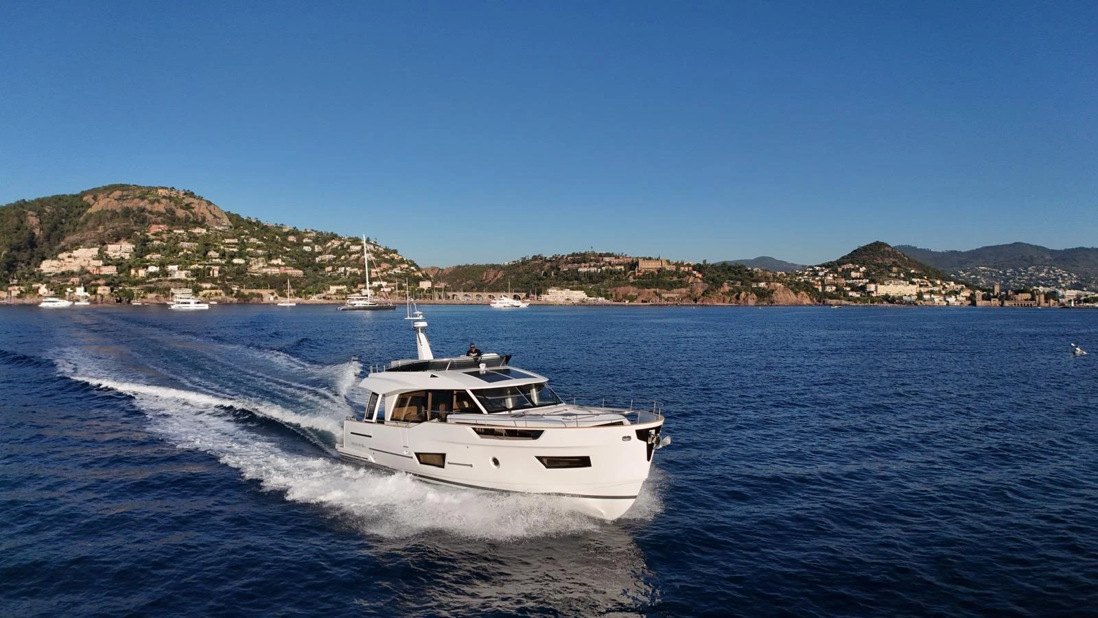 VEDETTE GREENLINE 50 FLY 1135