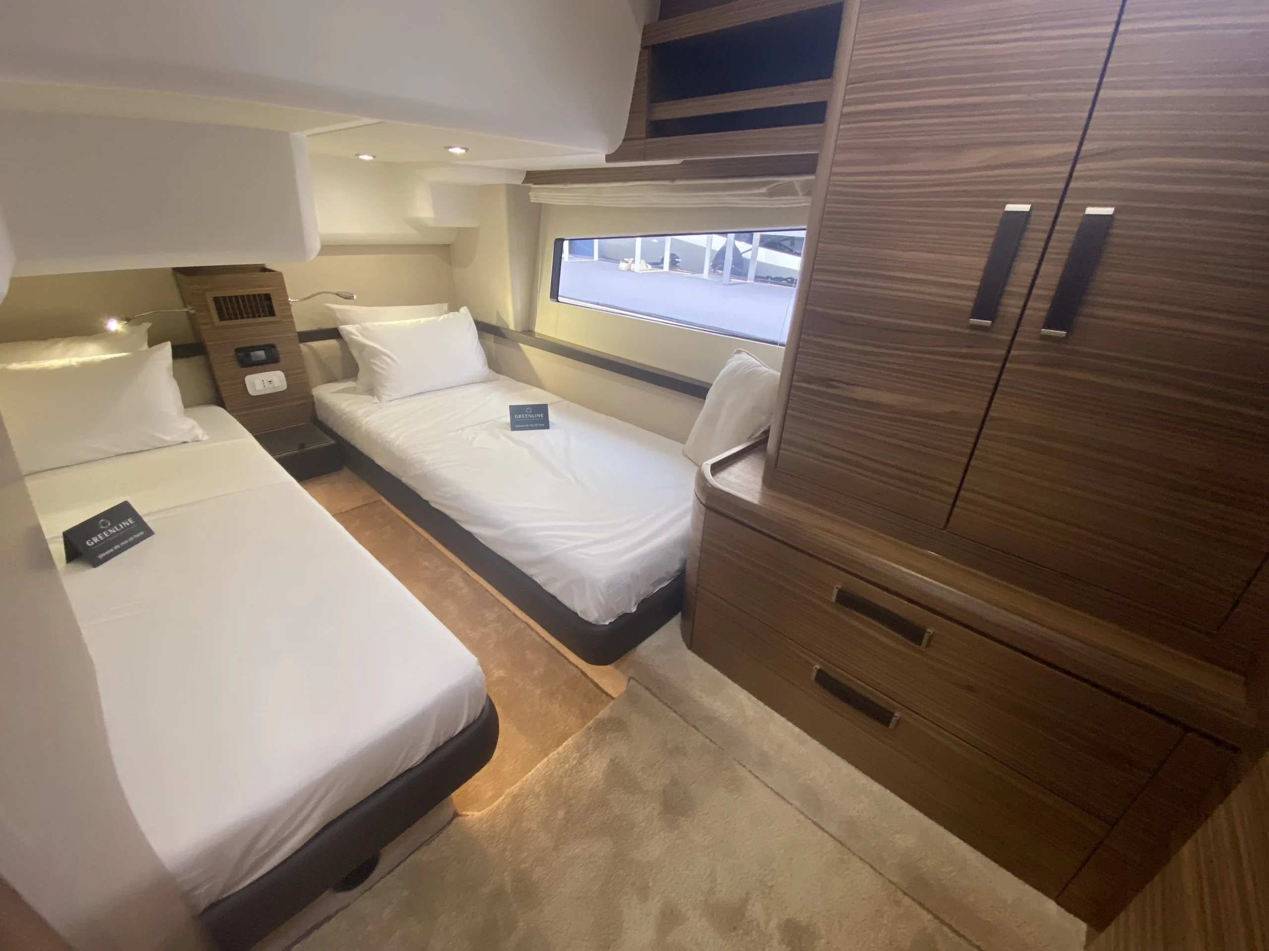 VEDETTE GREENLINE 50 FLY 9