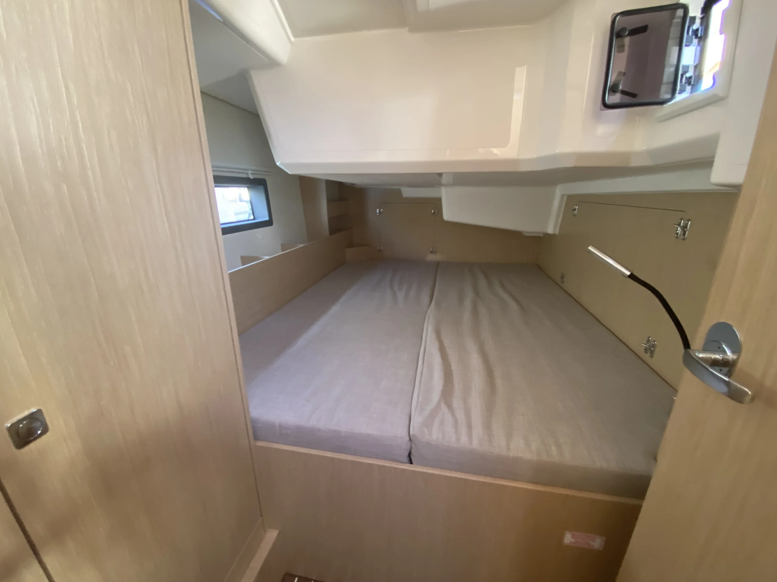 VOILIER BAVARIA C38 STOCK 2026 10